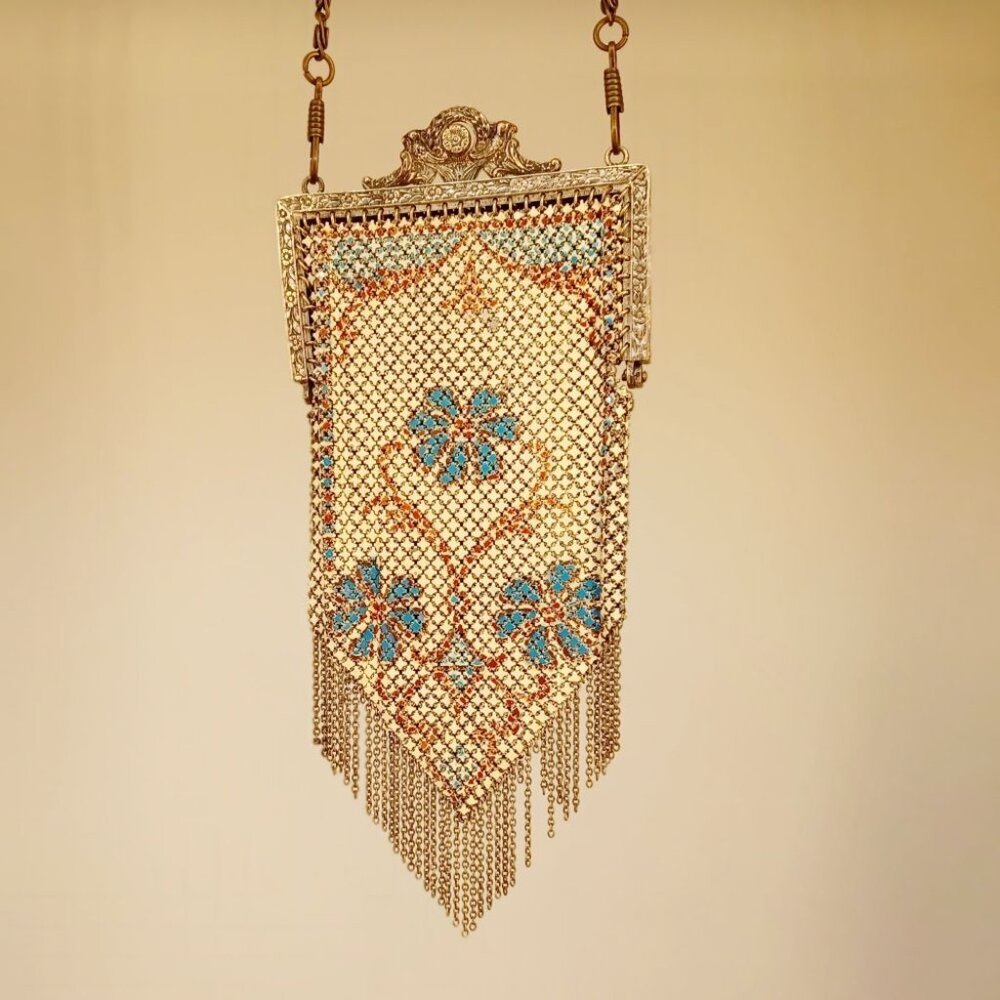 Roaring 20s Art Deco Flapper Handbag With Long Chain - Picture 2 of 8